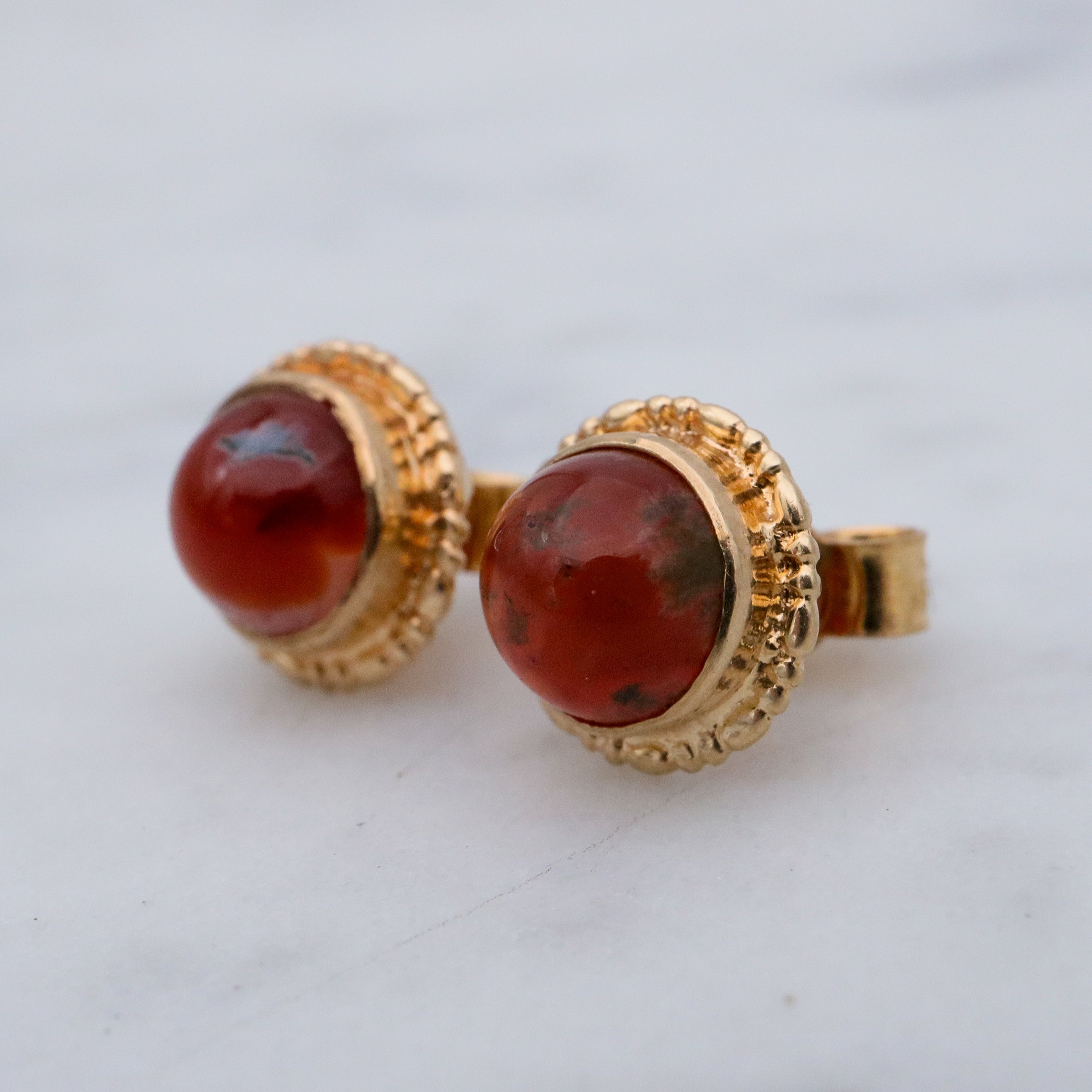 Vintage 9k gold red moss agate stud earrings